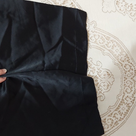 Jennifer Moore size medium tunic style shirt and pants pajama set (InvW066) - Picture 5 of 6